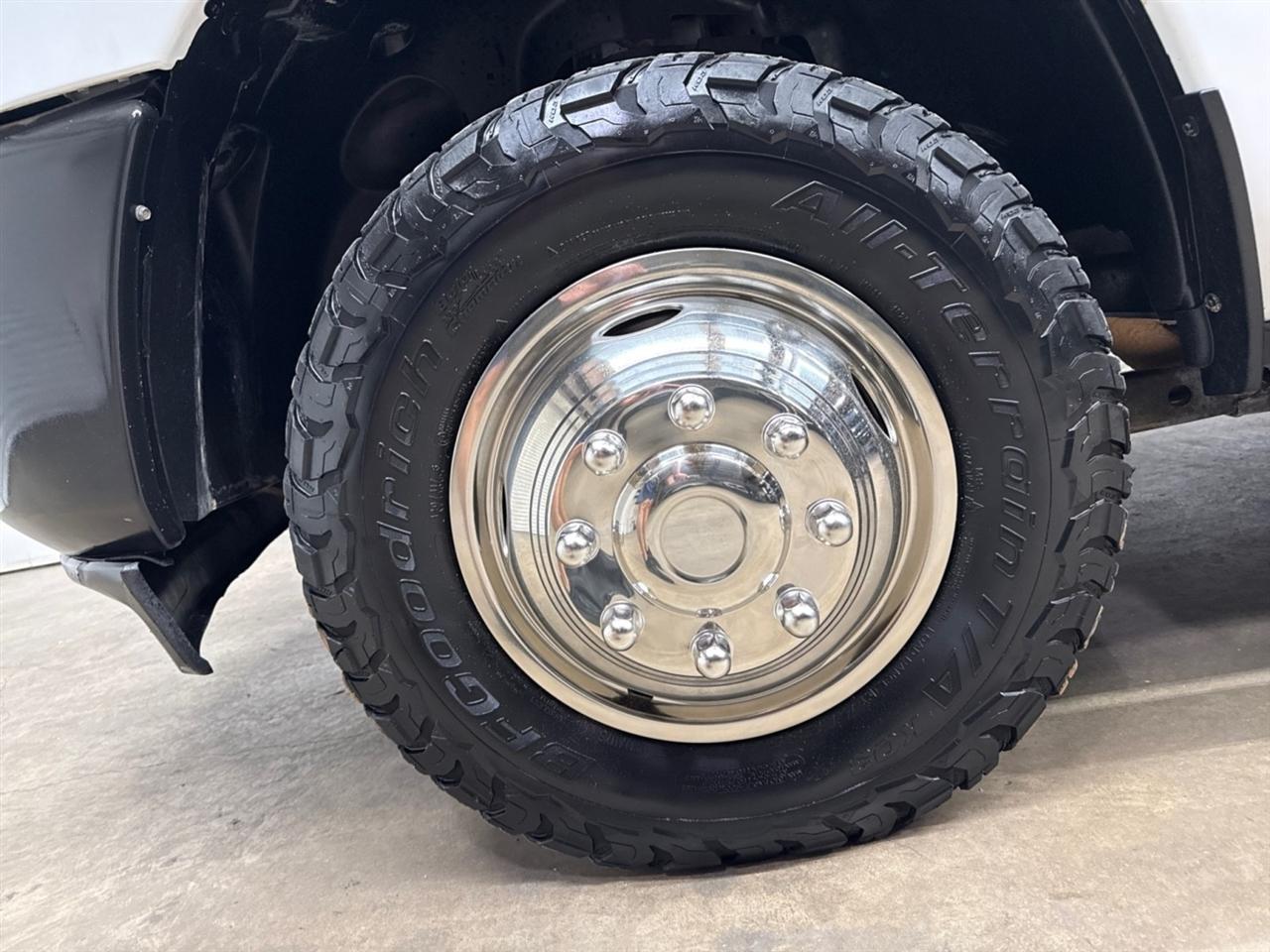 RAM 3500 Tradesman Crew Cab 4WD DRW 2023