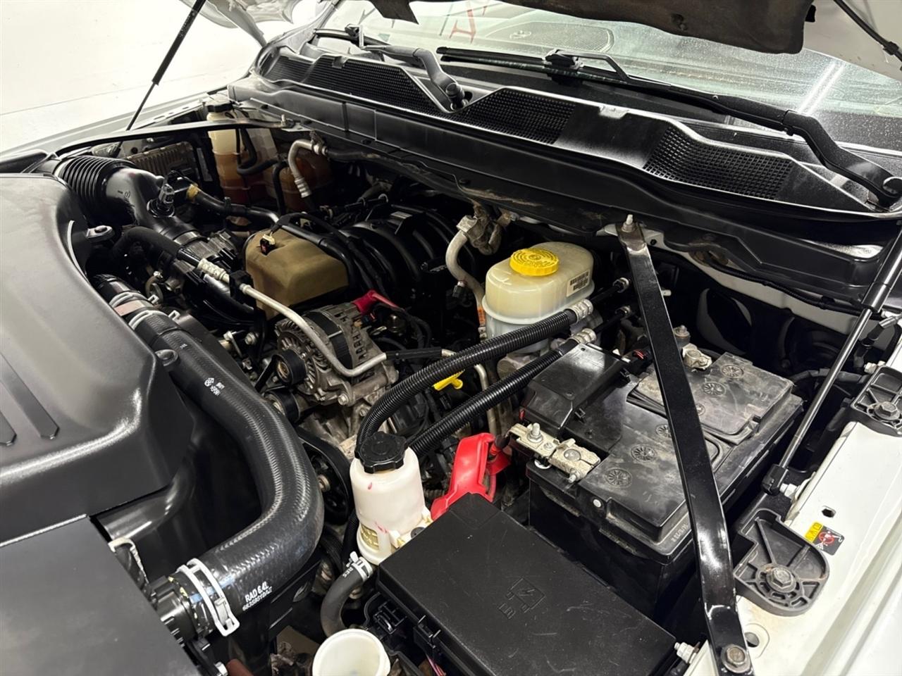 RAM 3500 Tradesman Crew Cab 4WD DRW 2023