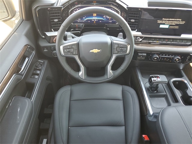 Chevrolet Silverado 1500 LT Crew Cab 4WD 2025 Chevrolet Silverado 1500 LT Crew Cab 4WD 2025