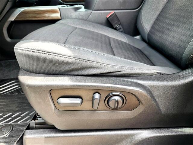 Chevrolet Silverado 1500 Limited LT Trail Boss Crew Cab 4WD 2022 Chevrolet Silverado 1500 Limited LT Trail Boss Crew Cab 4WD 2022