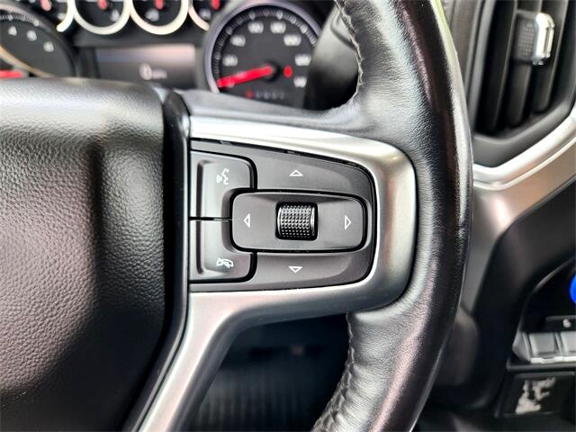 Chevrolet Silverado 1500 Limited LT Trail Boss Crew Cab 4WD 2022 Chevrolet Silverado 1500 Limited LT Trail Boss Crew Cab 4WD 2022