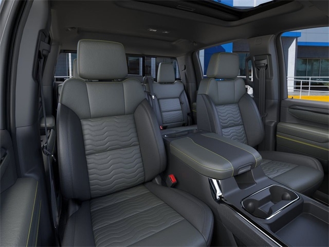 Chevrolet Silverado 2500HD ZR2 Crew Cab 4WD 2025 Chevrolet Silverado 2500HD ZR2 Crew Cab 4WD 2025