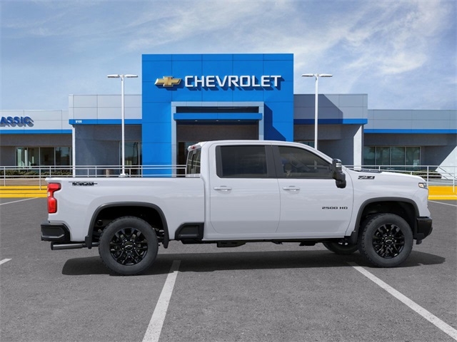 Chevrolet Silverado 2500HD LT Crew Cab Long Box 4WD 2025 Chevrolet Silverado 2500HD LT Crew Cab Long Box 4WD 2025