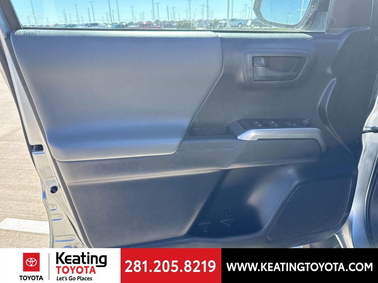 Toyota Tacoma SR5 Double Cab Long Bed V6 6AT 2WD 2022