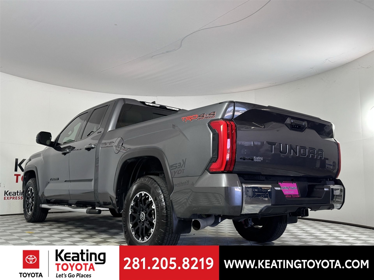 Toyota Tundra SR5 Double Cab 4WD 2023