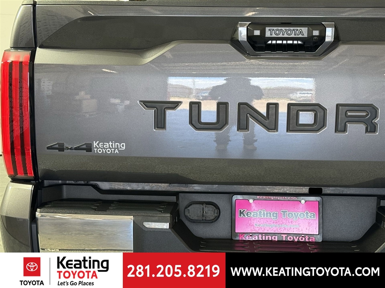 Toyota Tundra SR5 Double Cab 4WD 2023