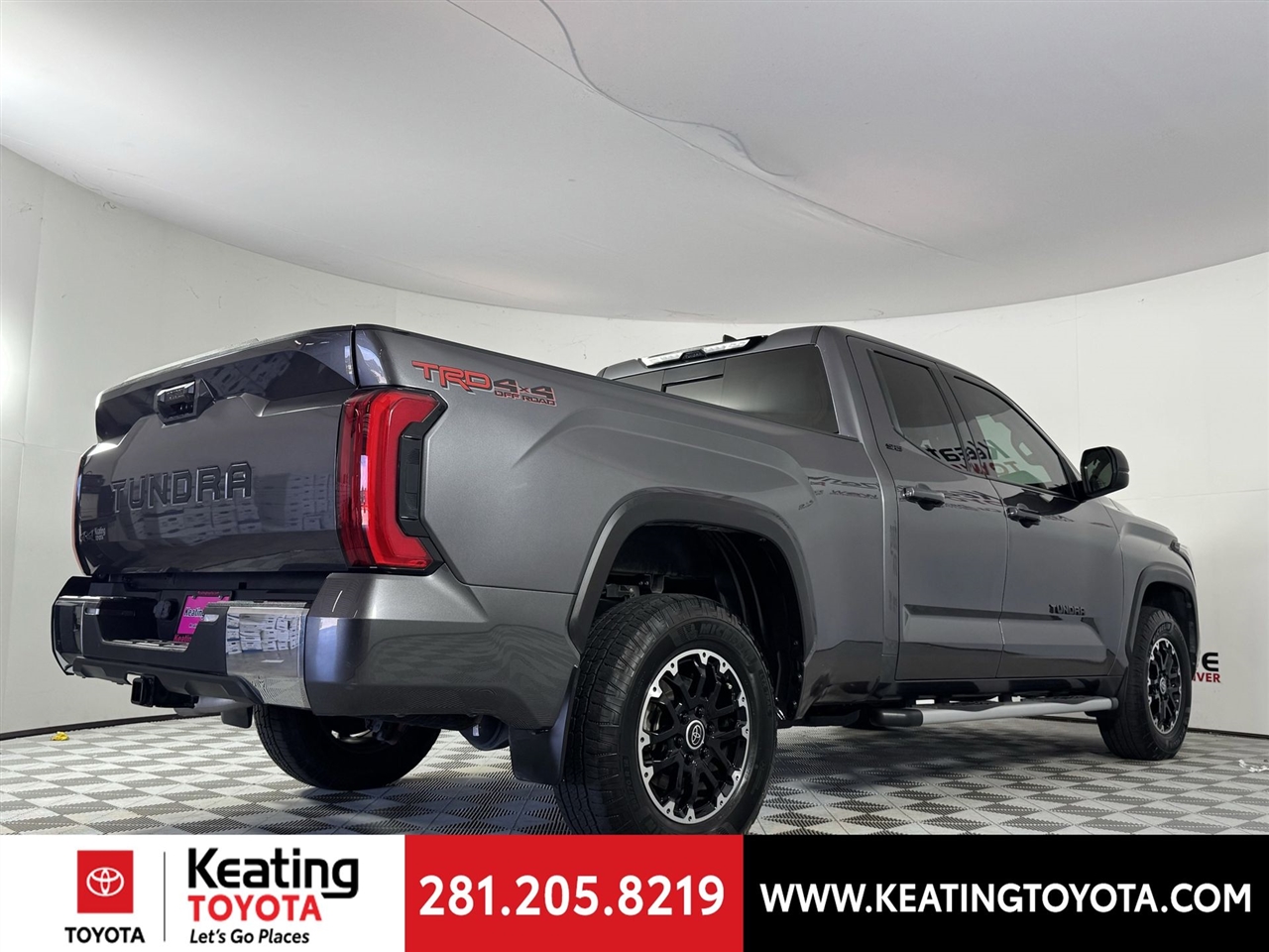 Toyota Tundra SR5 Double Cab 4WD 2023