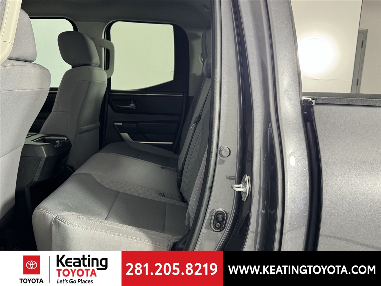 Toyota Tundra SR5 Double Cab 4WD 2023