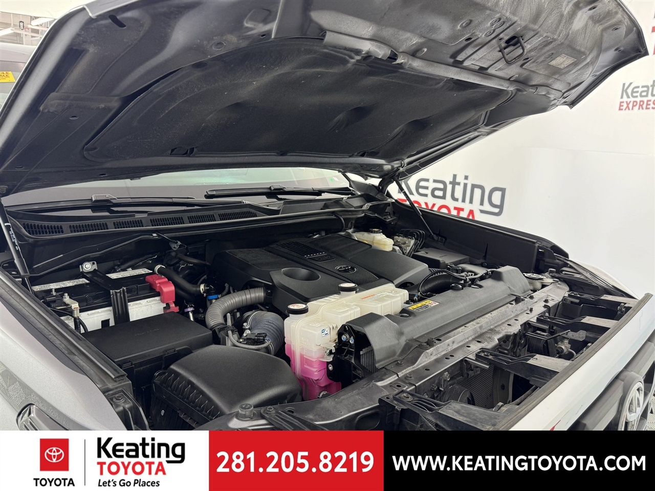 Toyota Tundra SR5 Double Cab 4WD 2023