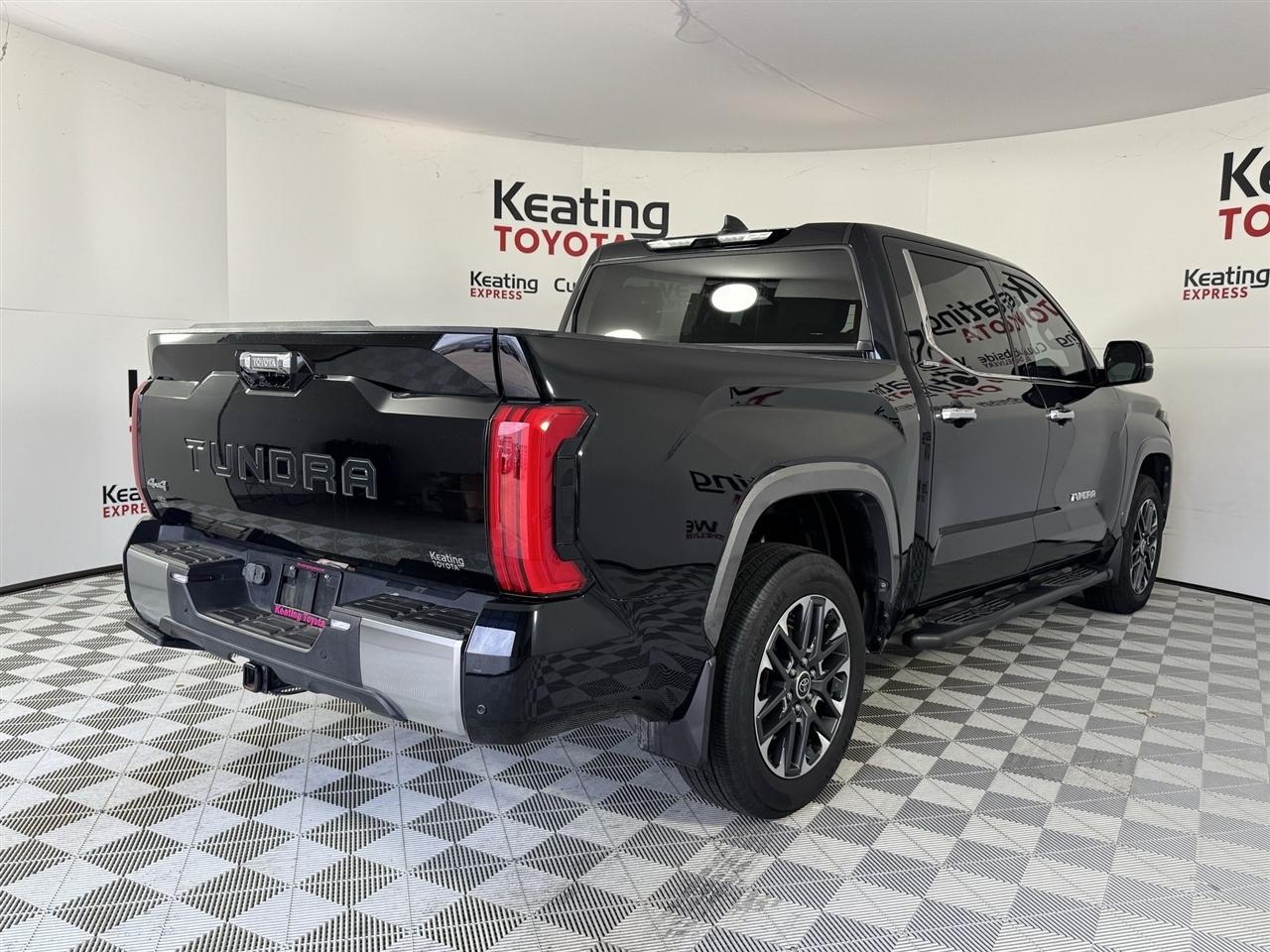 Toyota Tundra Limited CrewMax 4WD Hybrid 2024