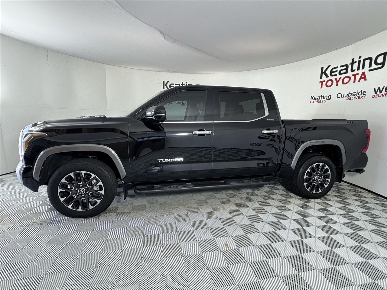 Toyota Tundra Limited CrewMax 4WD Hybrid 2024