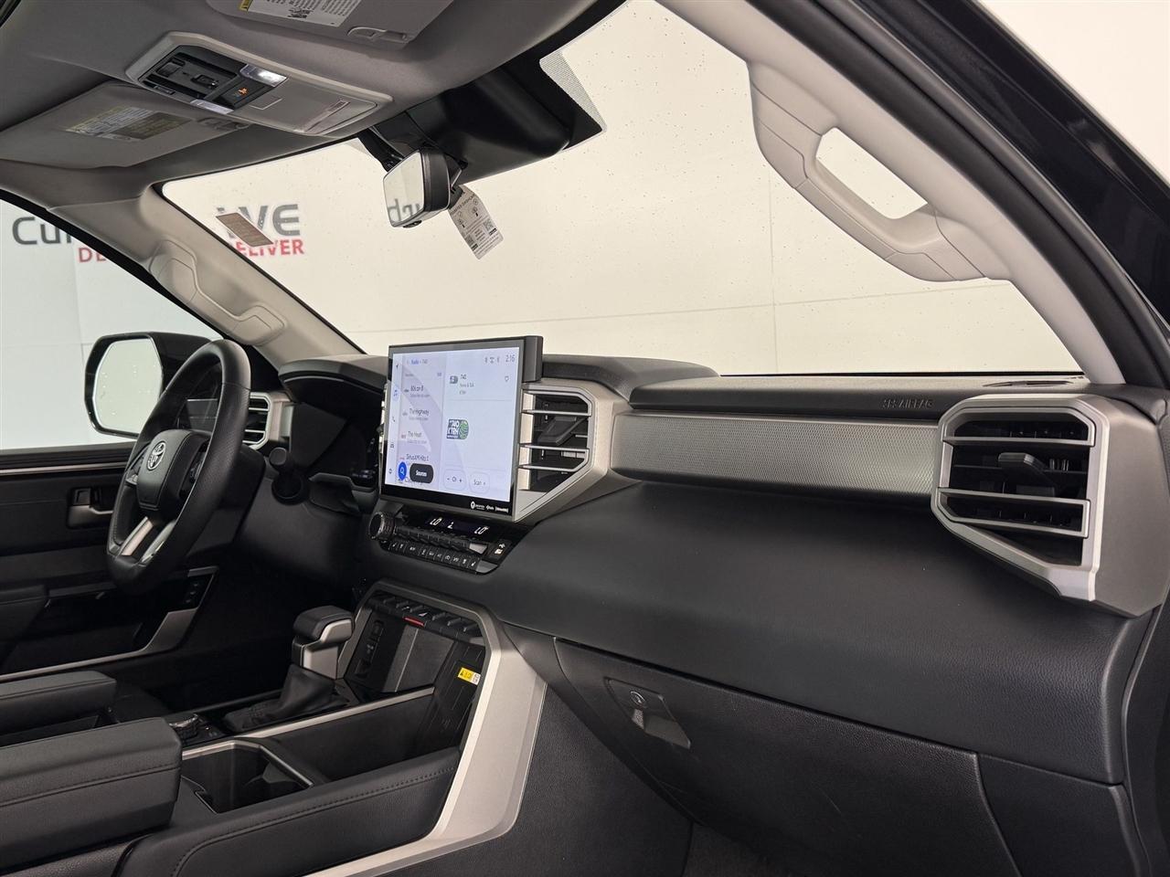 Toyota Tundra Limited CrewMax 4WD Hybrid 2024