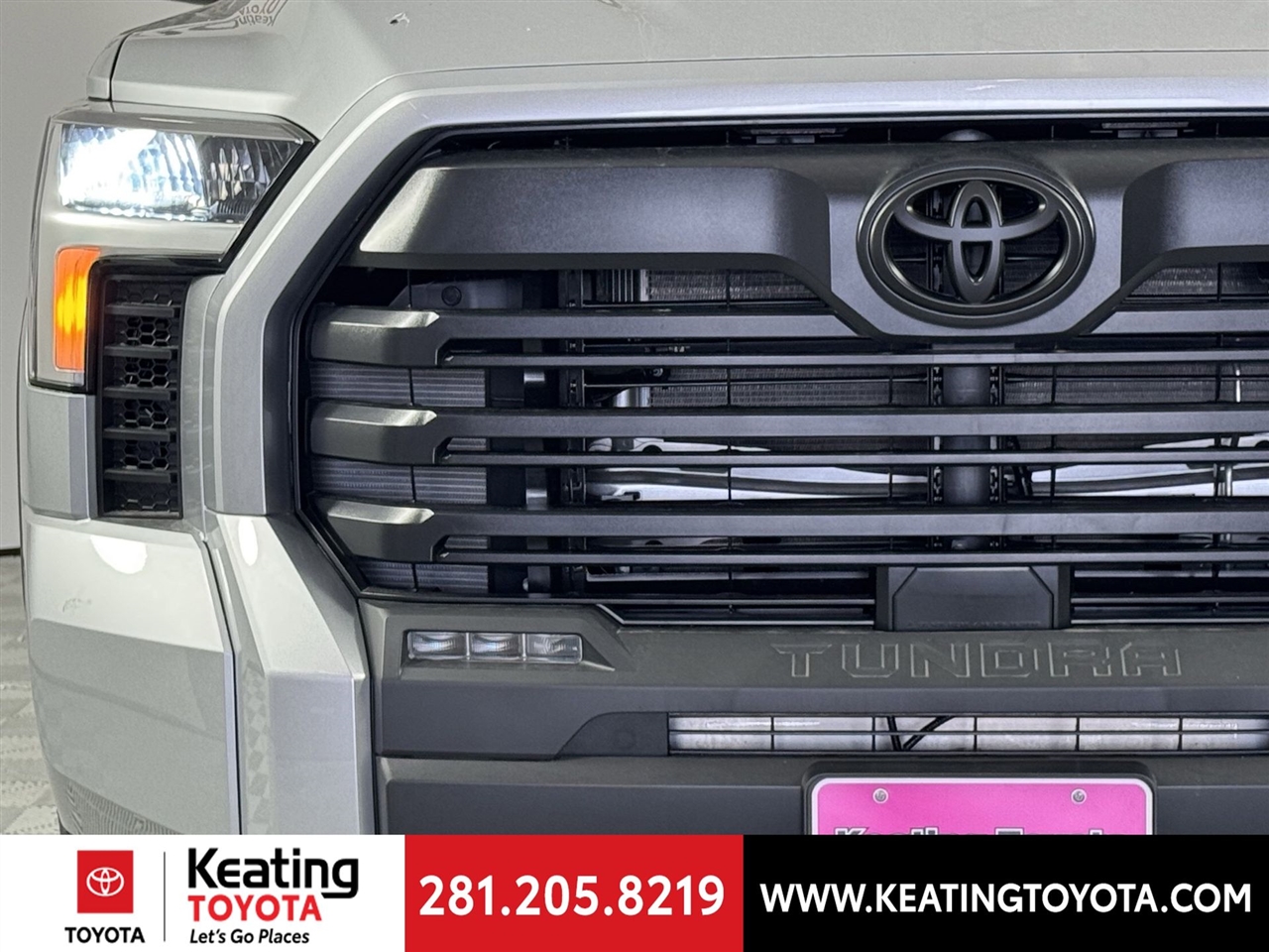 Toyota Tundra SR5 CrewMax 4WD 2025 Toyota Tundra SR5 CrewMax 4WD 2025