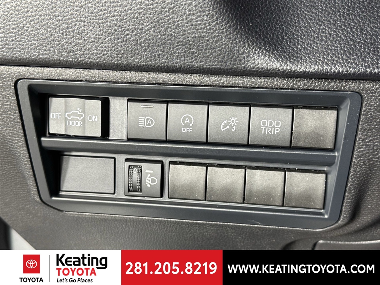 Toyota Tundra SR5 CrewMax 4WD 2025 Toyota Tundra SR5 CrewMax 4WD 2025