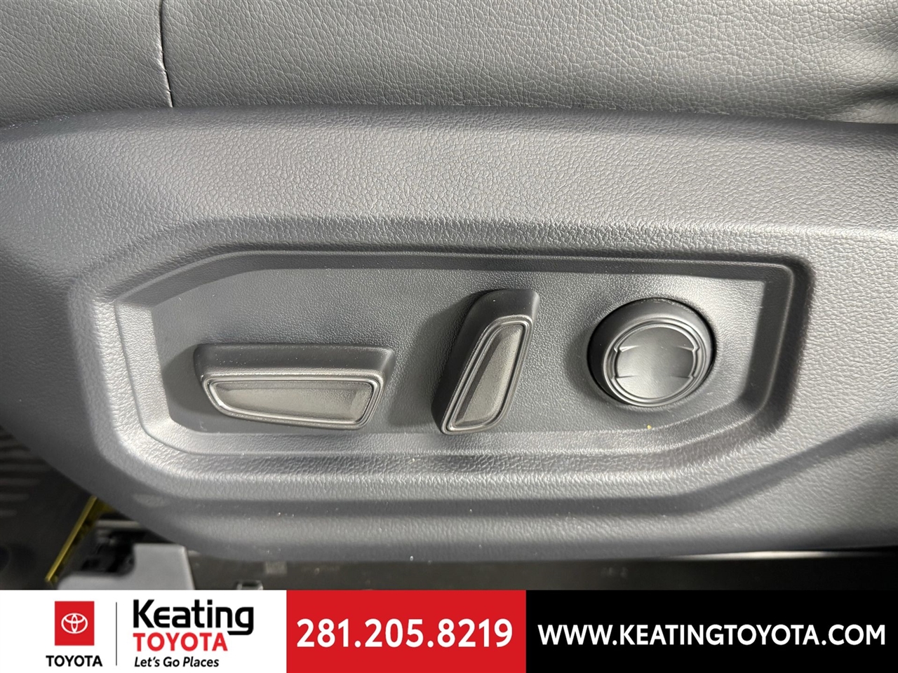 Toyota Tundra SR5 CrewMax 4WD 2025 Toyota Tundra SR5 CrewMax 4WD 2025