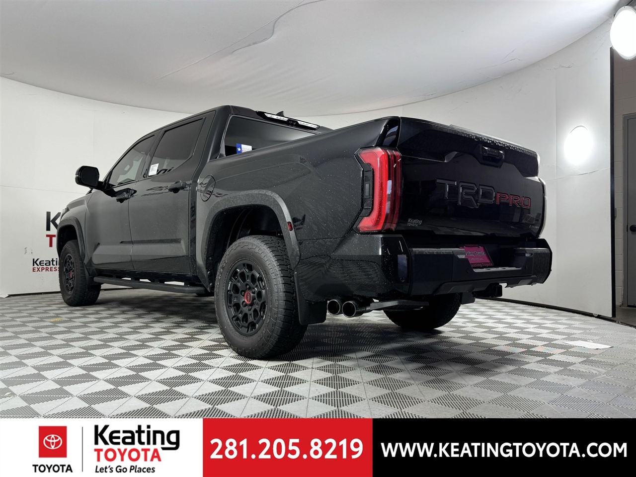 Toyota Tundra TRD PRO CrewMax 4WD Hybrid 2025