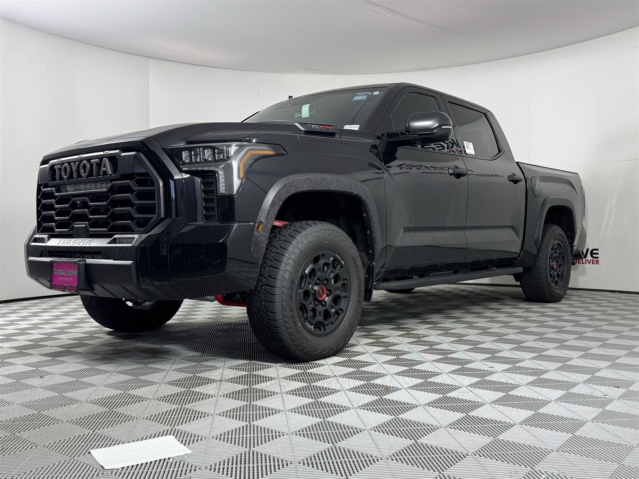 Toyota Tundra TRD PRO CrewMax 4WD Hybrid 2025