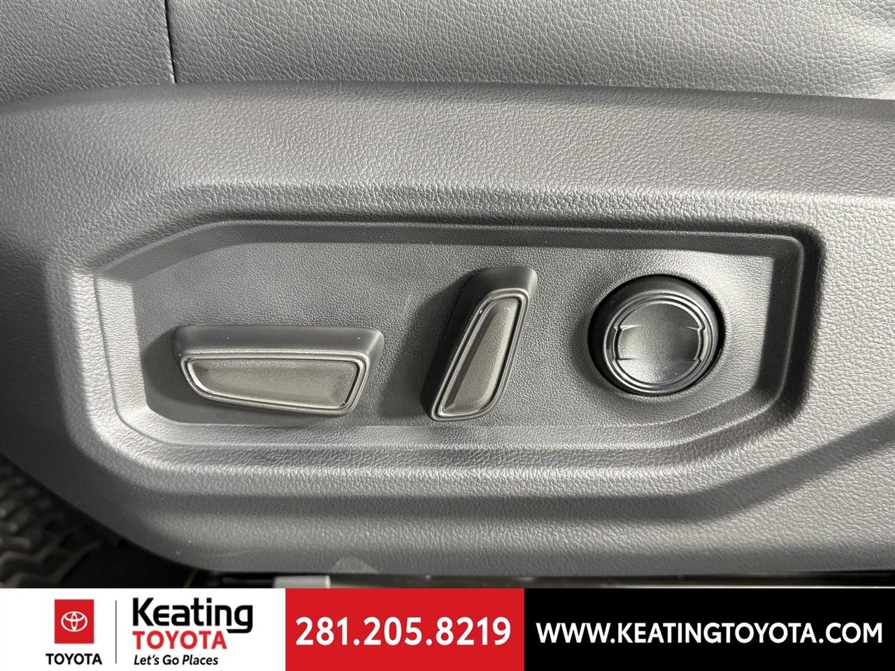 Toyota Tundra TRD PRO CrewMax 4WD Hybrid 2025