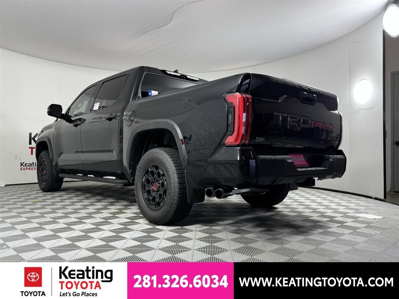 Toyota Tundra TRD PRO CrewMax 4WD Hybrid 2025