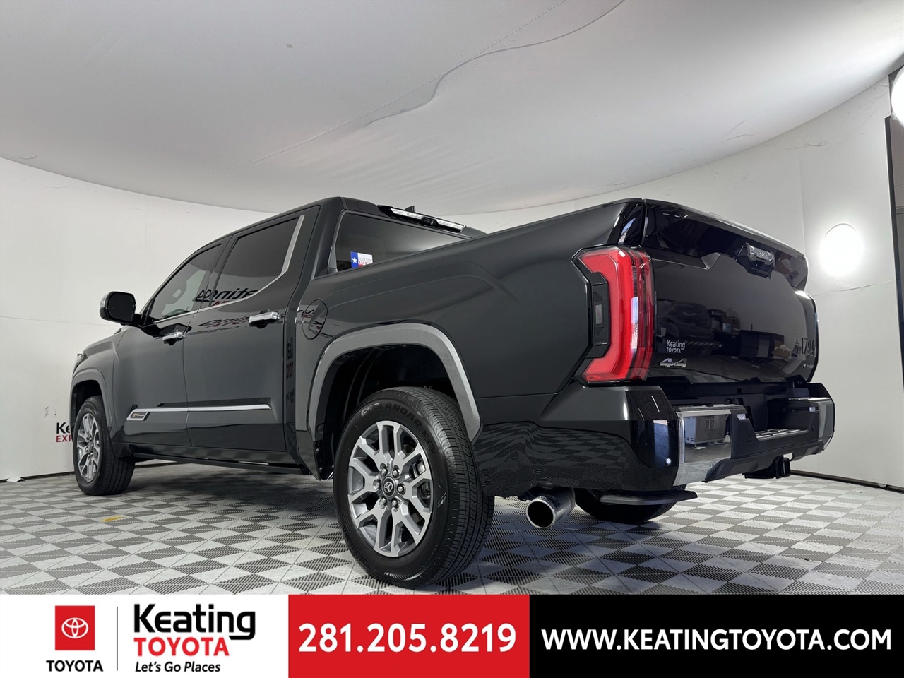 Toyota Tundra 1794 CrewMax 4WD 2025