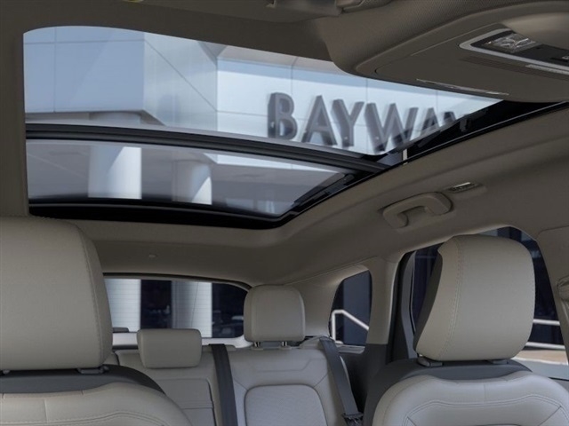 Lincoln Corsair Premiere 2025