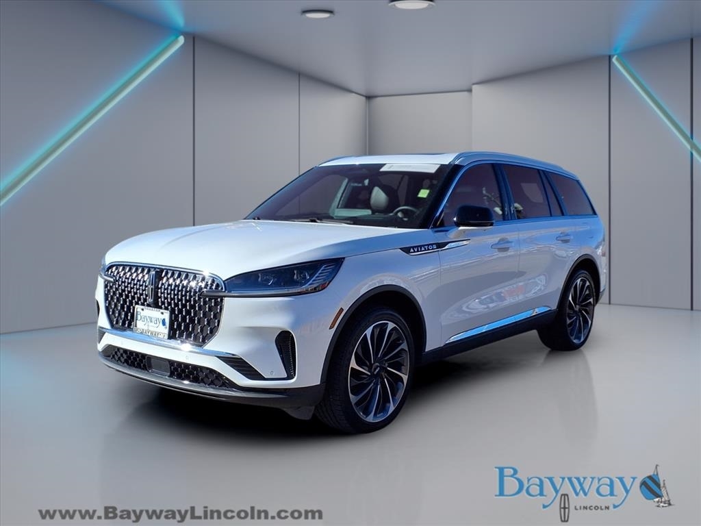 Lincoln Aviator Reserve AWD 2025