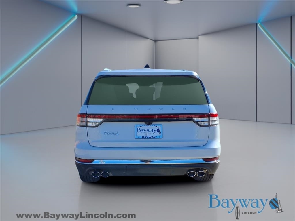 Lincoln Aviator Reserve AWD 2025