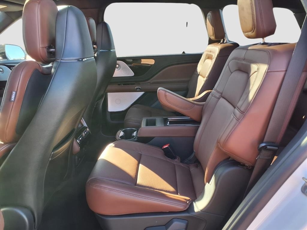 Lincoln Aviator Reserve AWD 2025
