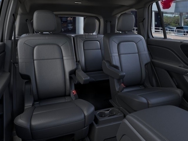 Lincoln Aviator Reserve AWD 2025