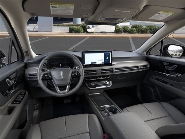 Lincoln Corsair Premiere 2025