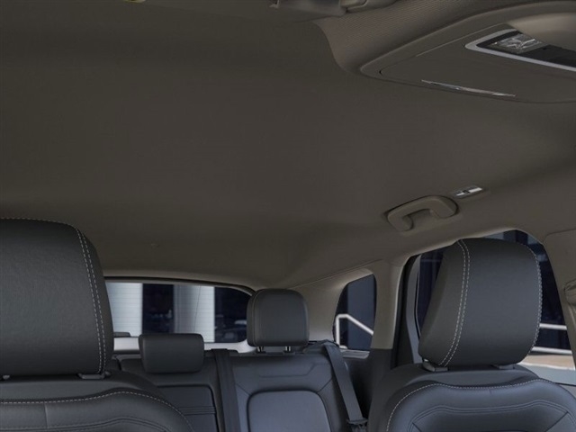 Lincoln Corsair Premiere 2025