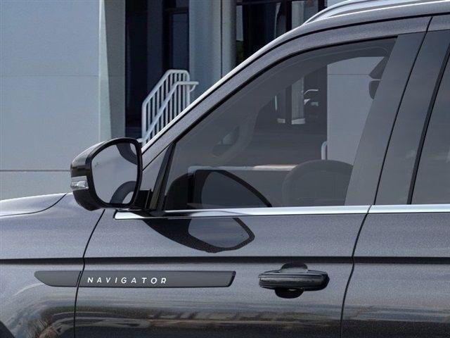 Lincoln Navigator L Black Label 2025