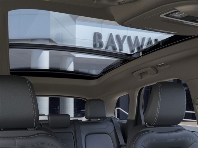 Lincoln Corsair Reserve AWD 2025