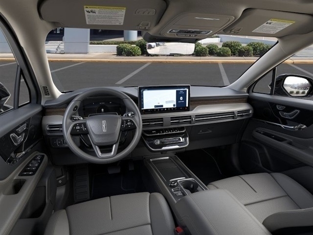 Lincoln Corsair Reserve AWD 2025 Lincoln Corsair Reserve AWD 2025