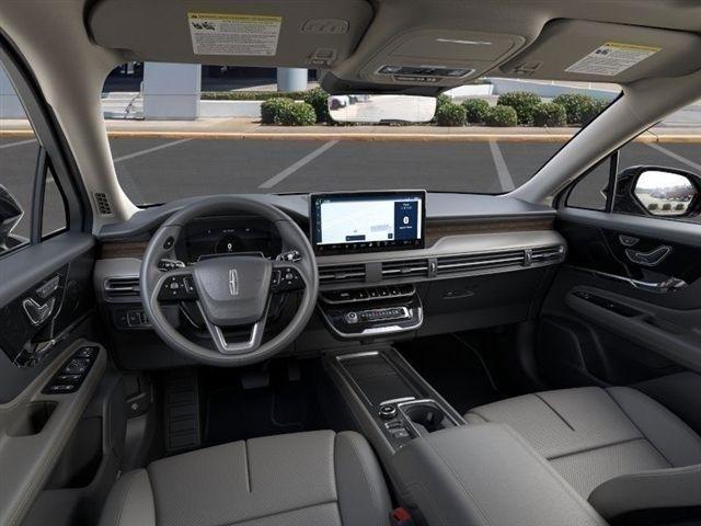 Lincoln Corsair Reserve AWD 2025