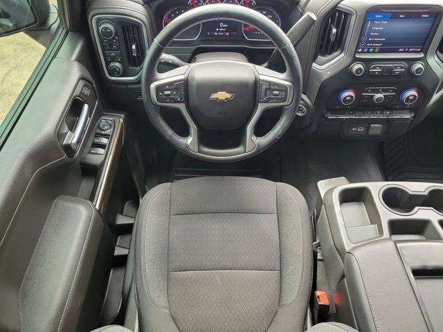 Chevrolet Silverado 1500 Limited LT Crew Cab 4WD 2022