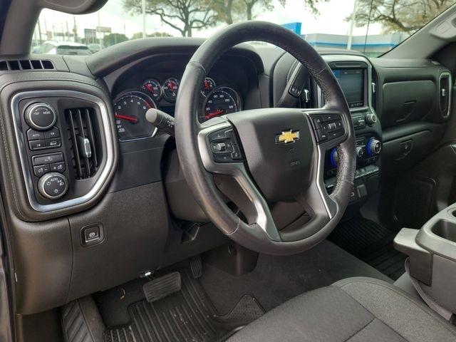 Chevrolet Silverado 1500 Limited LT Crew Cab 4WD 2022