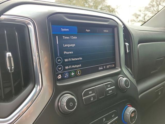 Chevrolet Silverado 1500 Limited LT Crew Cab 4WD 2022