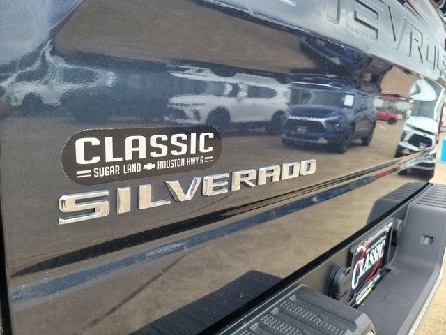 Chevrolet Silverado 1500 Limited LT Crew Cab 4WD 2022