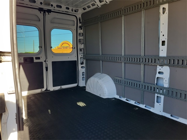 RAM Promaster 2500 High Roof Window Van 2023