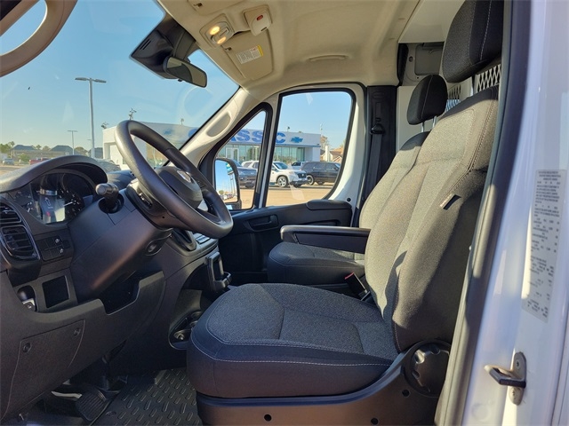 RAM Promaster 2500 High Roof Window Van 2023