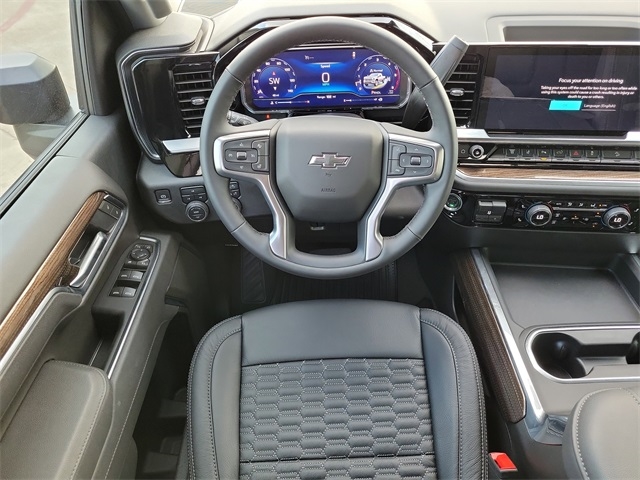 Chevrolet Silverado 2500HD LT Crew Cab Long Box 4WD 2025