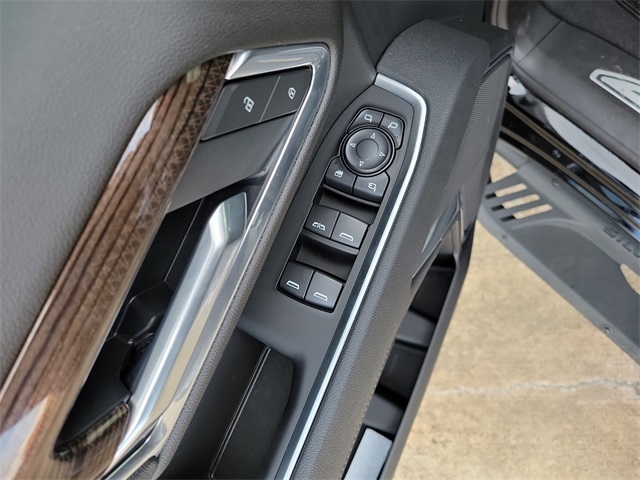 Chevrolet Silverado 2500HD LT Crew Cab Long Box 4WD 2025