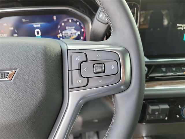 Chevrolet Silverado 2500HD LT Crew Cab Long Box 4WD 2025