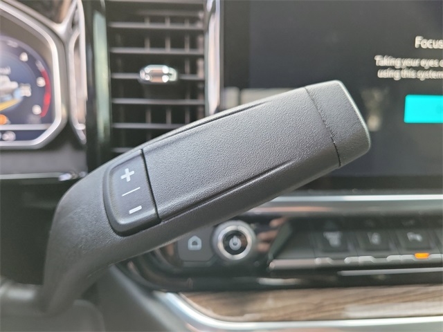 Chevrolet Silverado 2500HD LT Crew Cab Long Box 4WD 2025