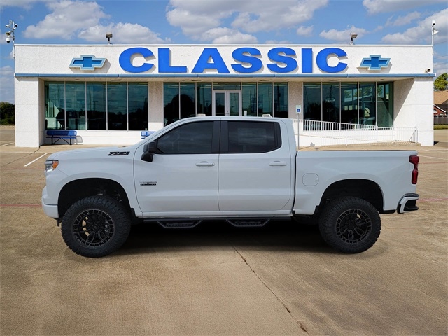 Chevrolet Silverado 1500 RST Crew Cab 4WD 2026