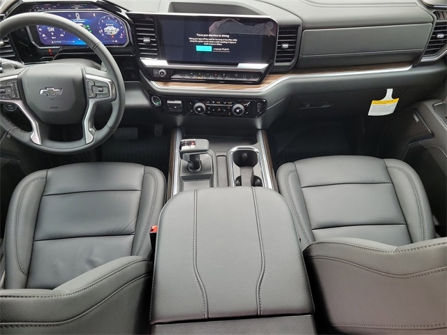 Chevrolet Silverado 1500 RST Crew Cab 4WD 2026