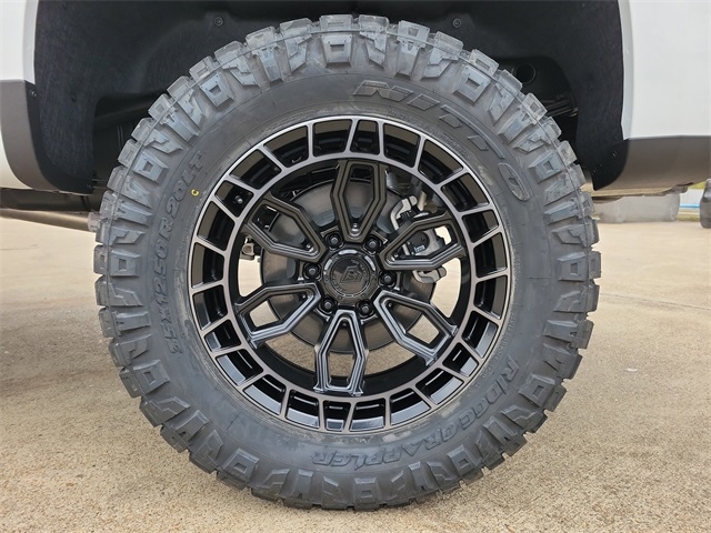 Chevrolet Silverado 1500 RST Crew Cab 4WD 2026