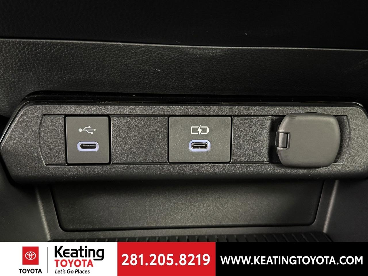 Toyota Prius LE 2026