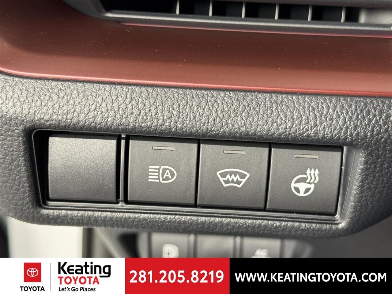 Toyota Prius LE 2026